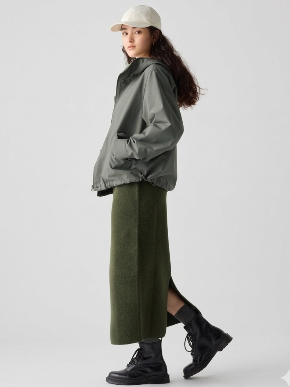 UNIQLO 3D Knit Soufflé Yarn Skirt